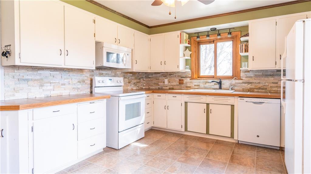 940 Columbiana Road Bessemer, PA 16112 - Photo 6 of 25 Gallery Image 6