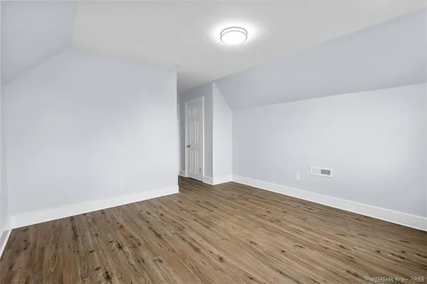 $3,595 | 55 Admiral Street, Unit 2, New Haven, CT 06511