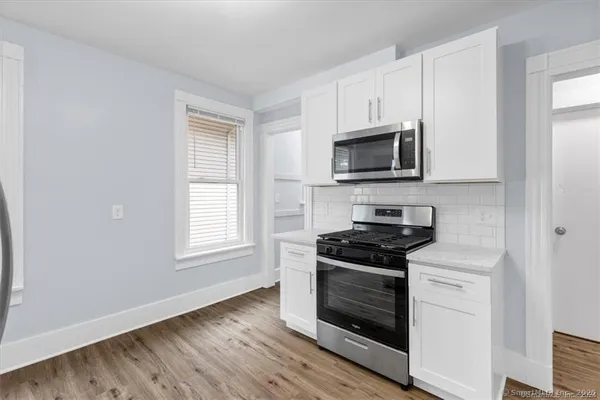 $3,595 | 55 Admiral Street, Unit 2, New Haven, CT 06511