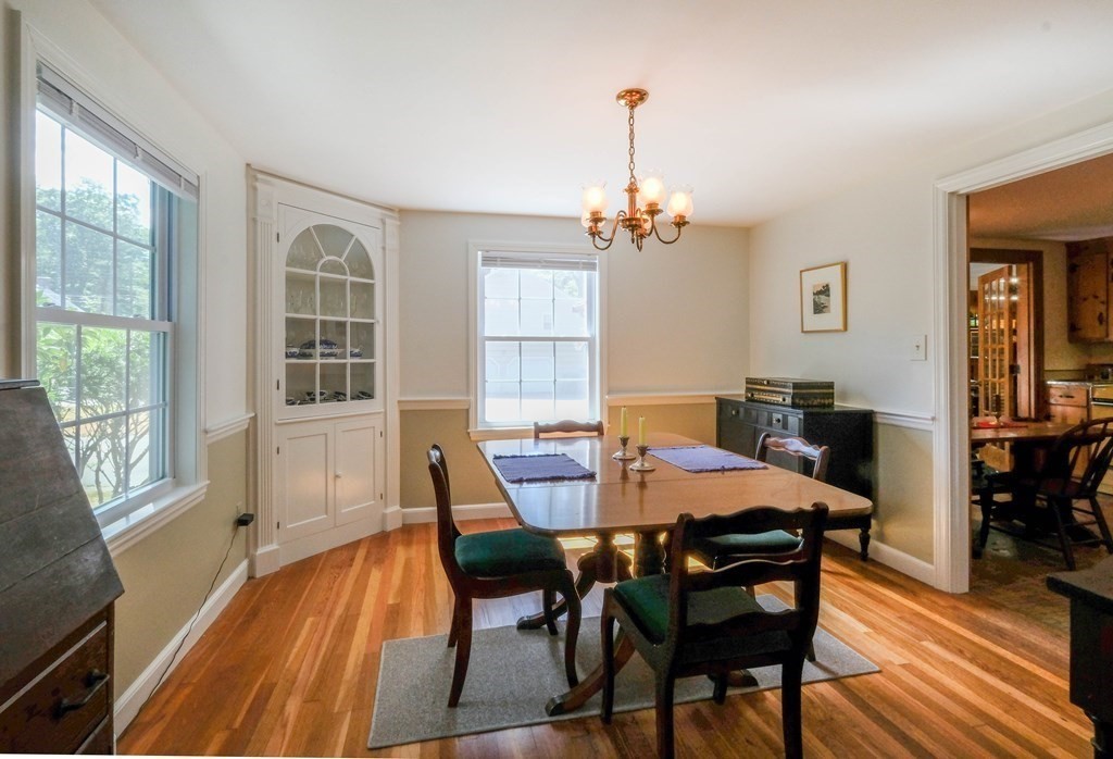 24 White Road Wayland, MA 01778 - Photo 4 of 16