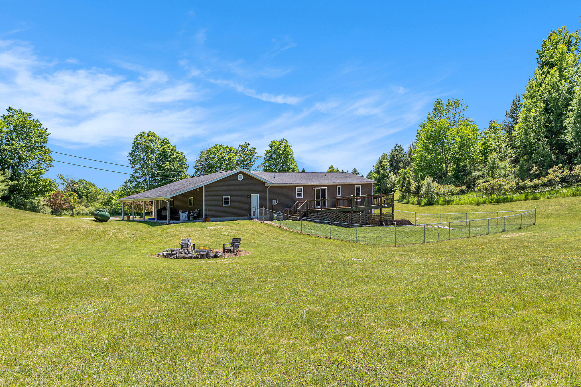 6544 Traverse Road Thompsonville, MI 49683 - Photo 2 of 27 025_p1020037