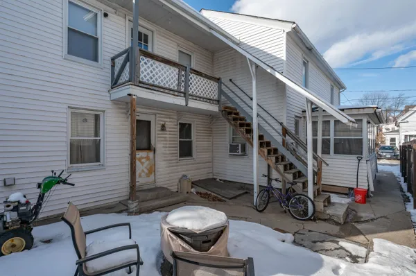 $415,000 | 14 Pleasant Street, Nashua, NH 03060
