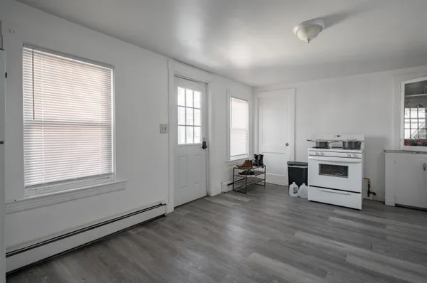 $415,000 | 14 Pleasant Street, Nashua, NH 03060