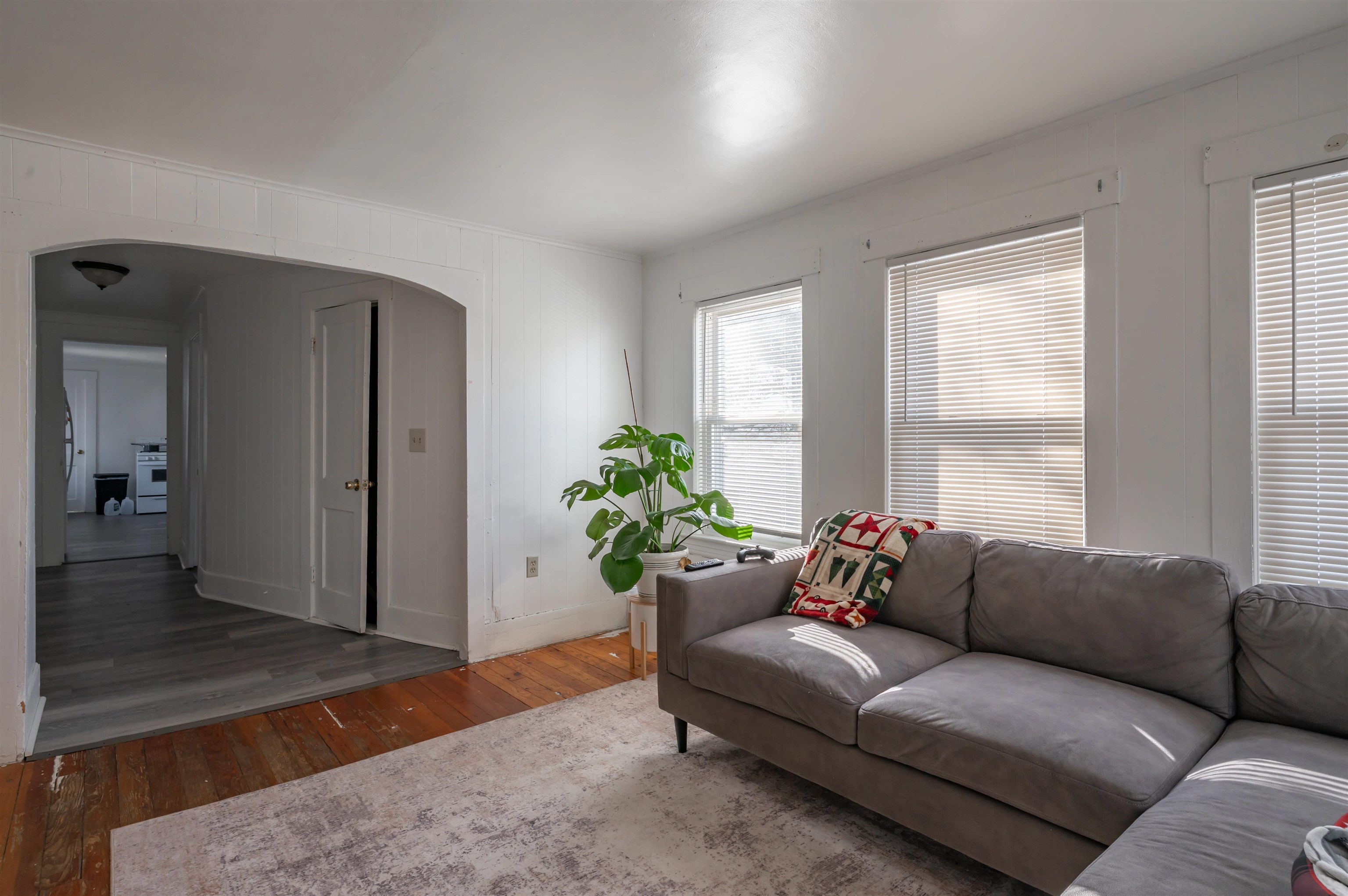 14 Pleasant Street Nashua, NH 03060 - Photo 28 of 32