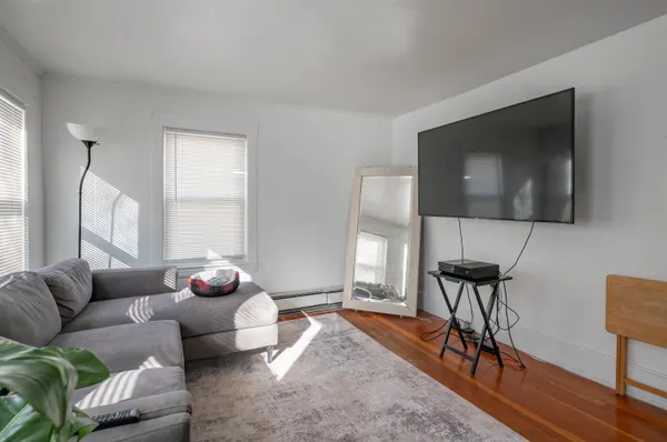 $415,000 | 14 Pleasant Street, Nashua, NH 03060