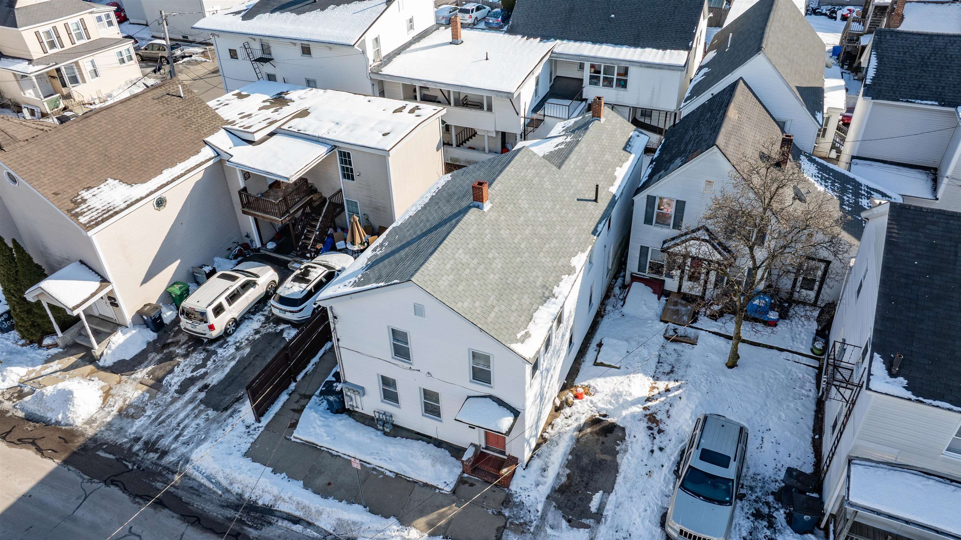 14 Pleasant Street Nashua, NH 03060 - Photo 8 of 32