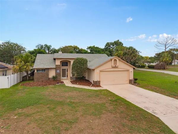$320,000 | 137 Madrona Drive, Eustis, FL 32726
