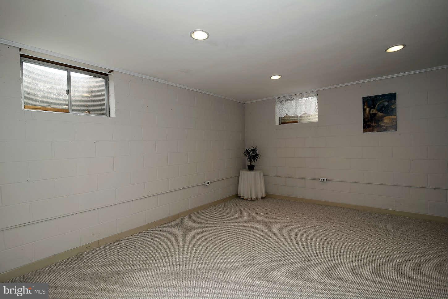 16604 Kipling Road Rockville, MD 20855 - Photo 18 of 29 Basement