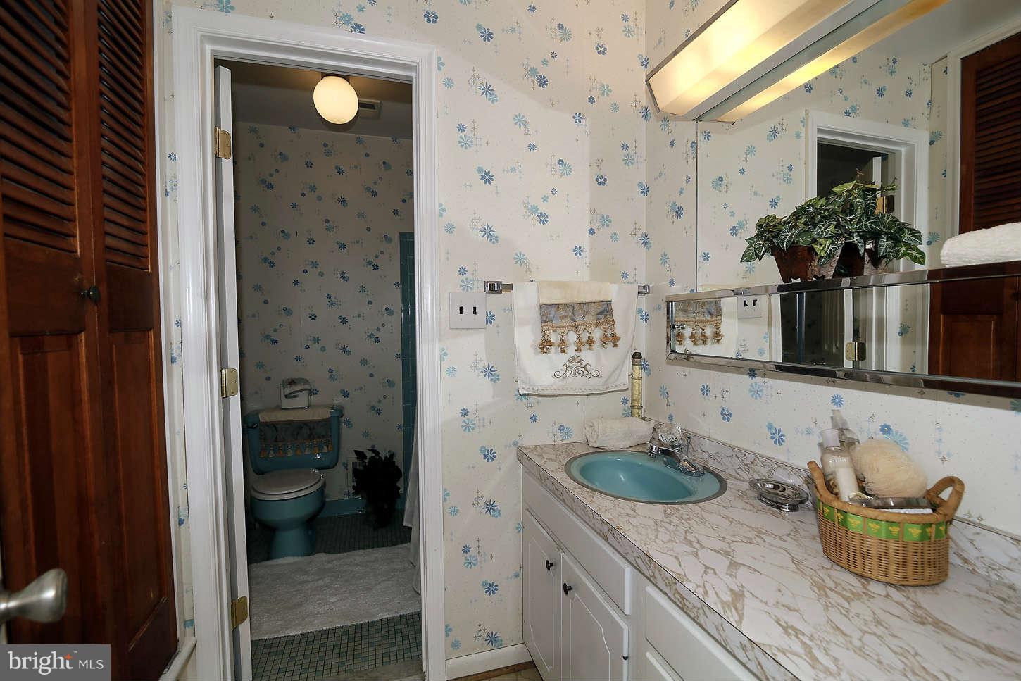16604 Kipling Road Rockville, MD 20855 - Photo 19 of 29 Bath