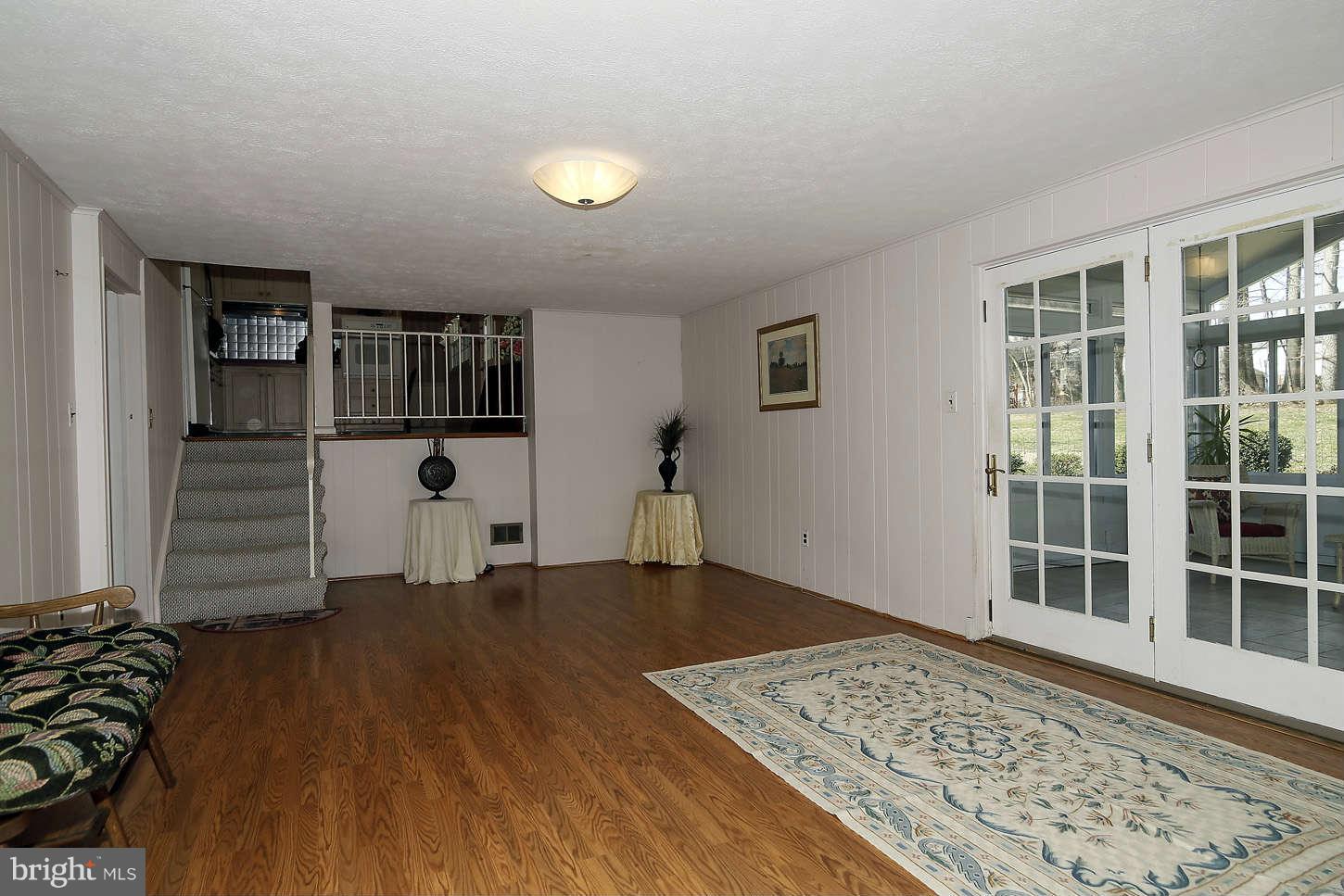 16604 Kipling Road Rockville, MD 20855 - Photo 10 of 29 Family Room