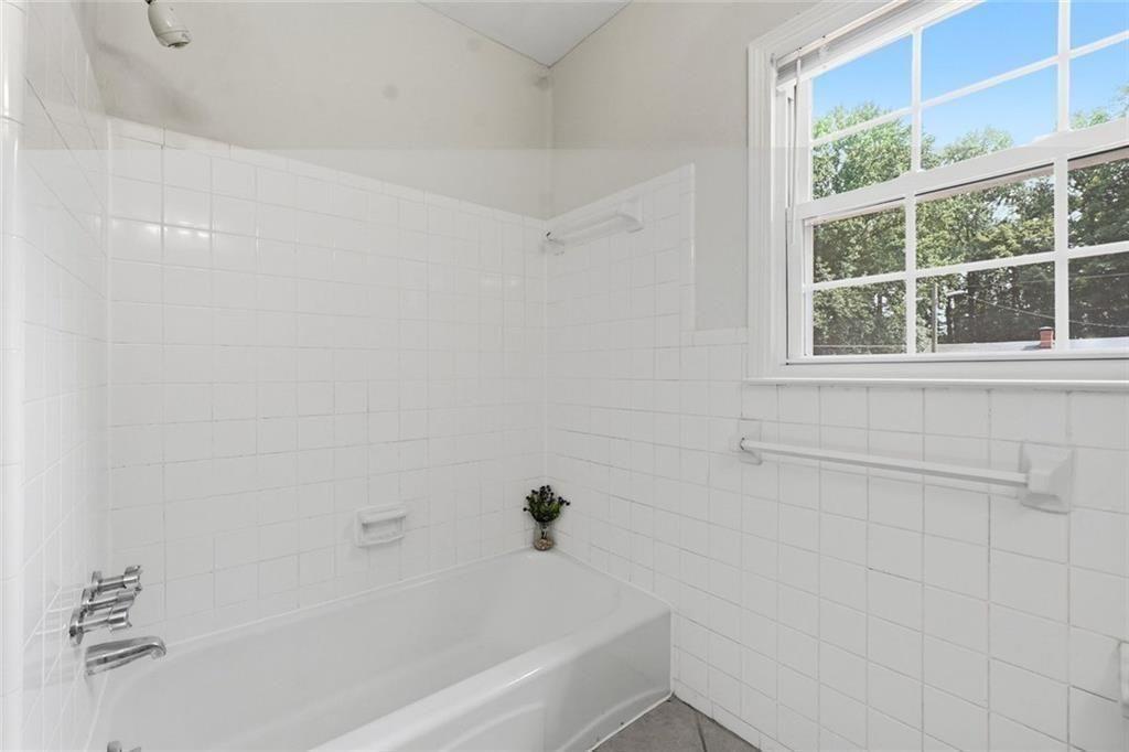 2355 Henderson Mill Road, Unit 4 Atlanta, GA 30345 - Photo 15 of 20 Gallery Image 15