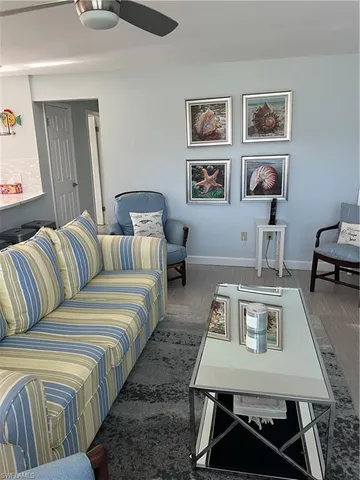 $5,500 | 671 100th Avenue North, Naples, FL 34108