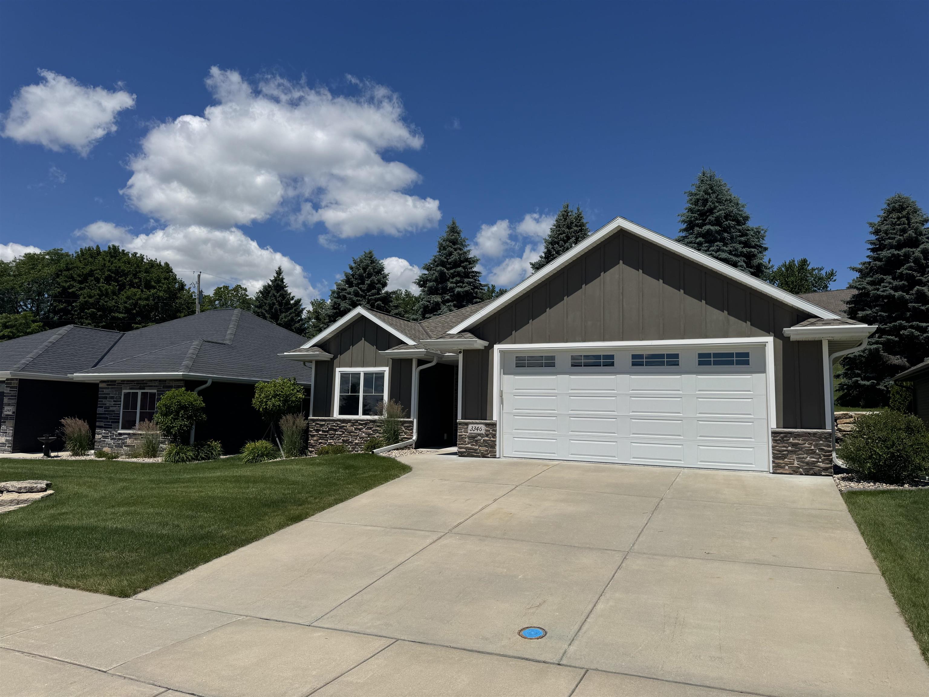 3346 Stone Rdg Drive, Unit 13 Green Bay, WI 54313 - Photo 2 of 49
