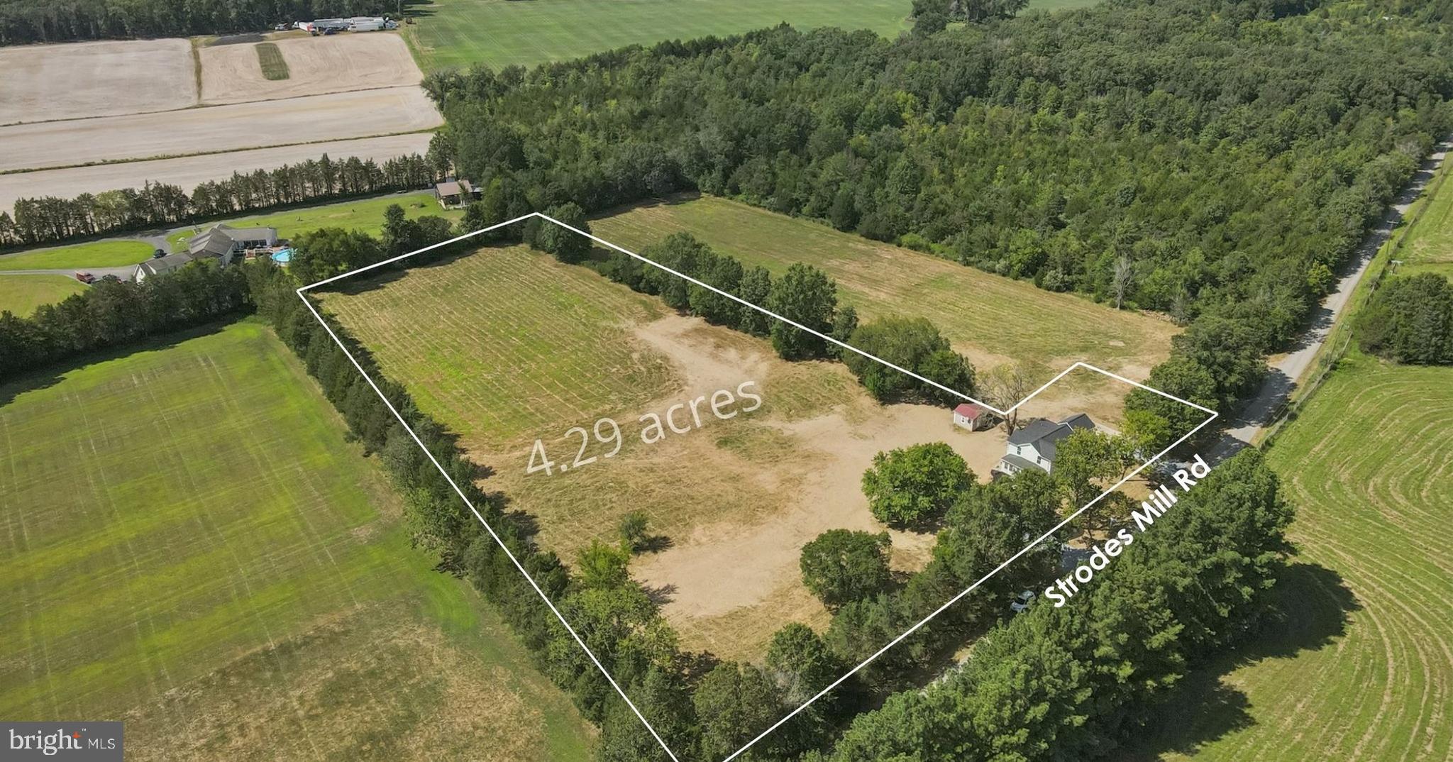 12406 Strodes Mill Road Remington, VA 22734 - Photo 2 of 2 a view of a yard