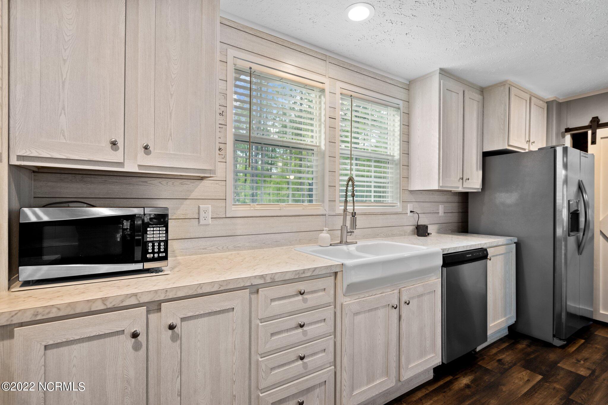 1185 Delco Prosper Road Delco, NC 28436 - Photo 32 of 42 49-web-or-mls-DSC06979