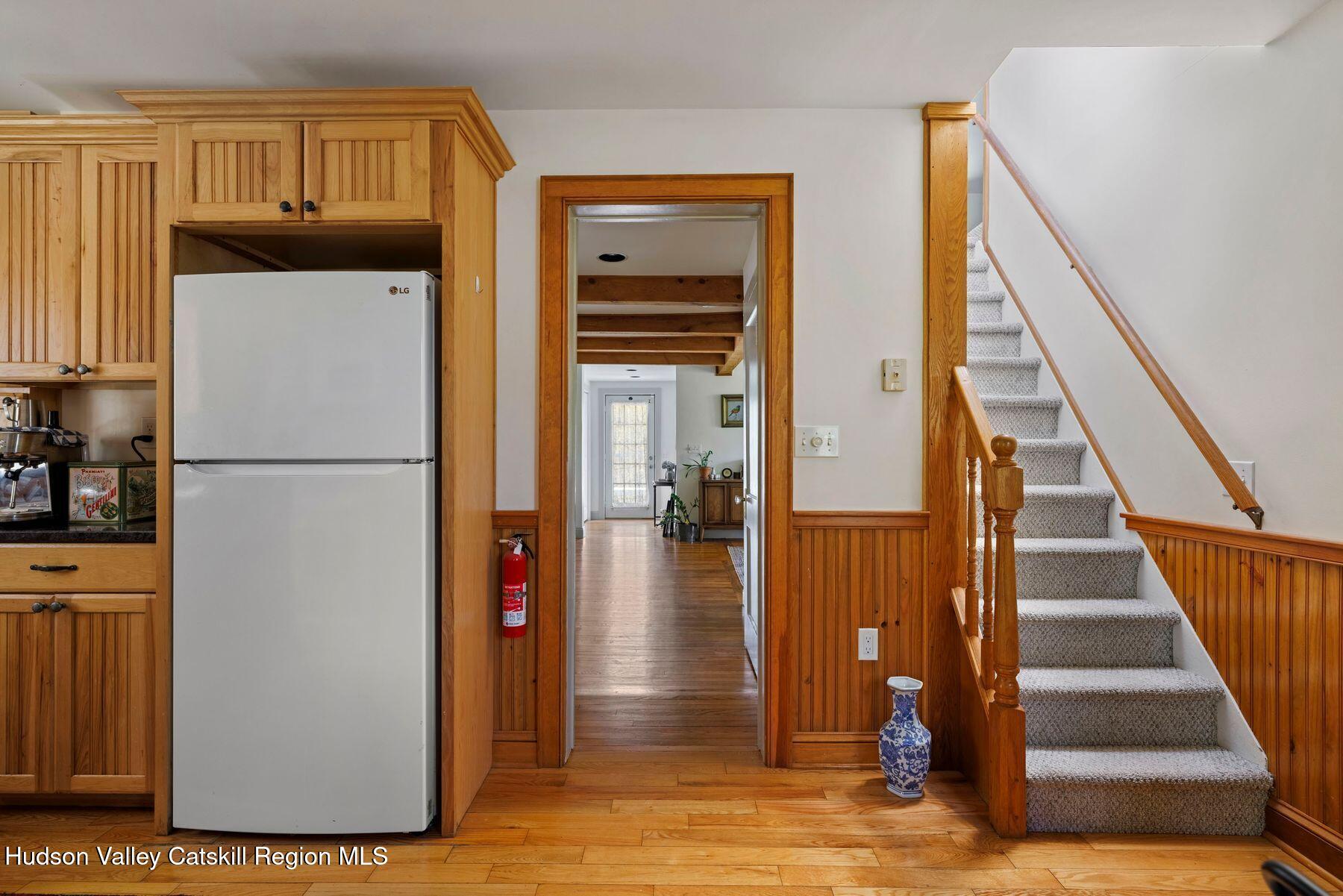 452 Mountain Road Rosendale, NY 12472 - Photo 8 of 54 photo_online_018