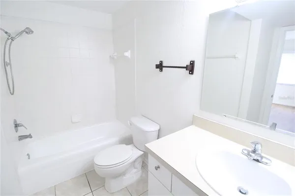 $1,350 | 5310 26th Street West, Unit 502, Bradenton, FL 34207