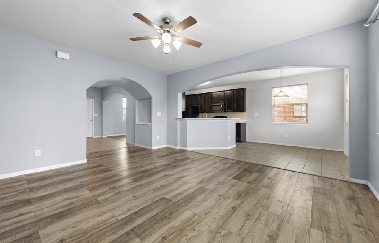 15110 Spring Sun Court Humble, TX 77346 - Photo 4 of 11
