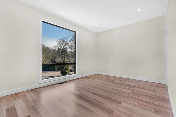 $15,000 | 20 Amberwood Drive, Winchester, MA 01890