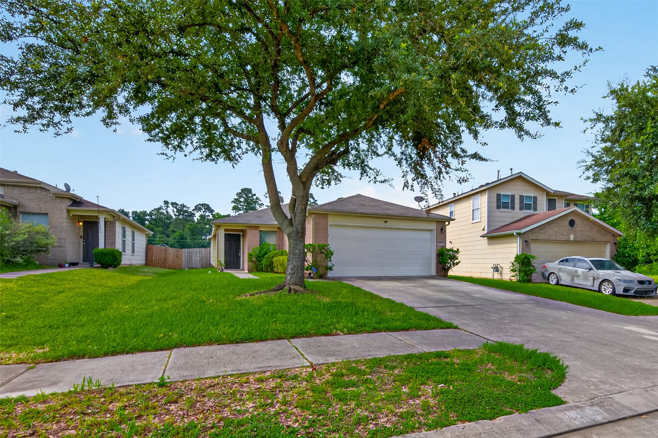 22851 Twisting Pine Drive Spring, TX 77373 - Photo 2 of 31
