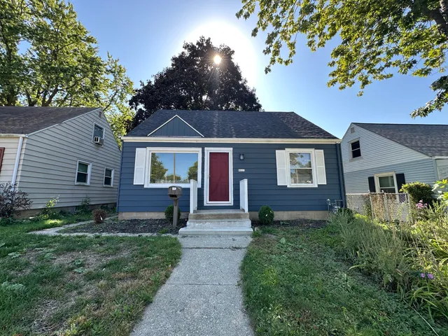 $259,000 | 8621 West Lisbon Avenue, Milwaukee, WI 53222