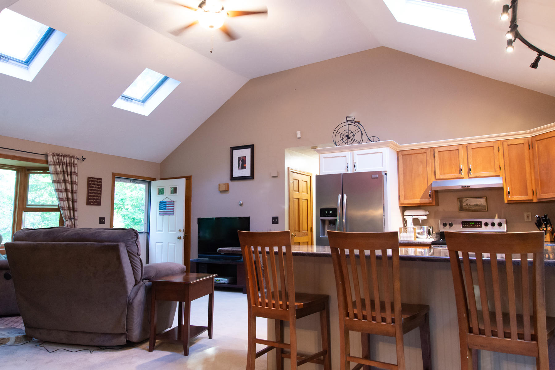 536 Cider Hill Road York, ME 03909 - Photo 9 of 37 DSC_3495