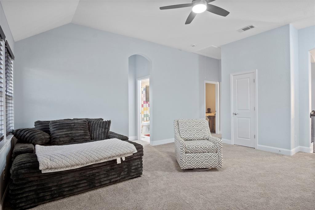 211 Debbie Way Red Oak, TX 75154 - Photo 21 of 39