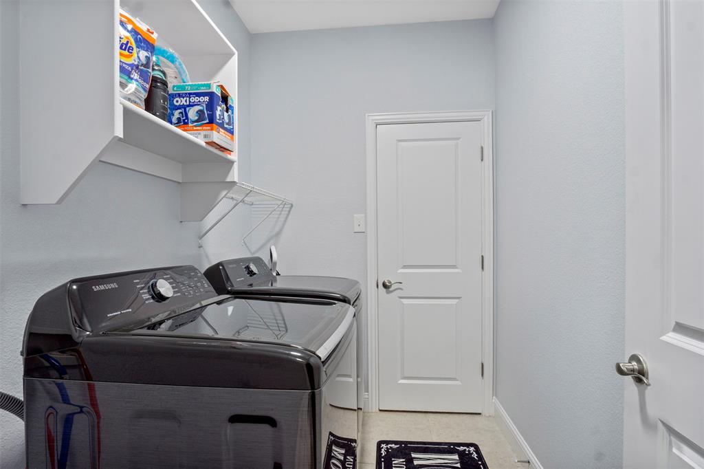 211 Debbie Way Red Oak, TX 75154 - Photo 24 of 39