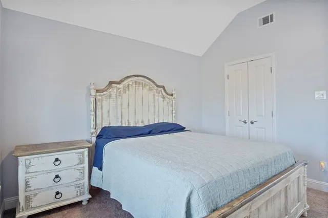 $430,000 | 211 Debbie Way, Red Oak, TX 75154