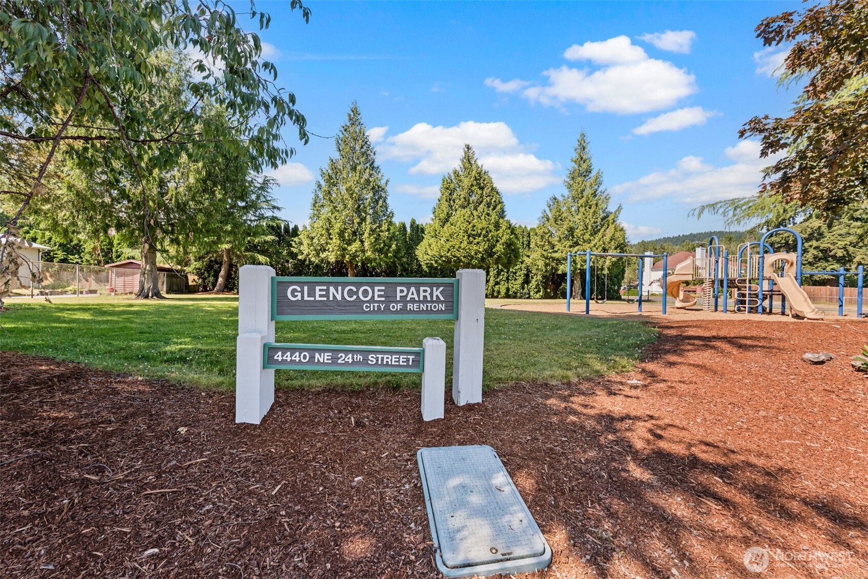 4303 Northeast 24th Street Renton, WA 98059 - Photo 27 of 30