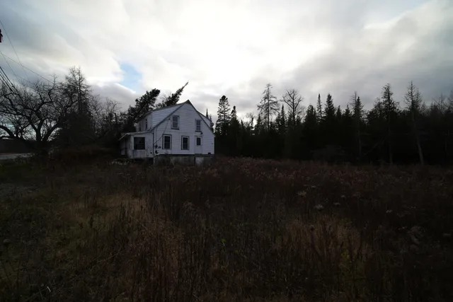 $24,900 | 228 U.S. Rte 1, Bridgewater, ME 04735