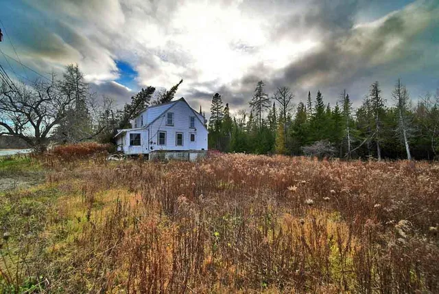 $24,900 | 228 U.S. Rte 1, Bridgewater, ME 04735