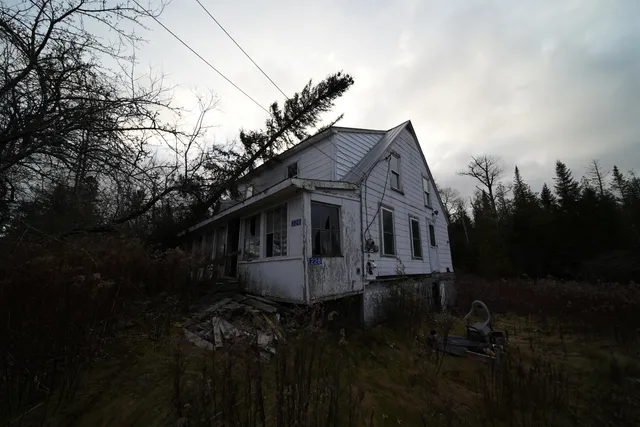 $24,900 | 228 U.S. Rte 1, Bridgewater, ME 04735