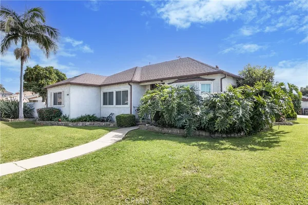 $850,000 | 640 West Palmer Street, Compton, CA 90220