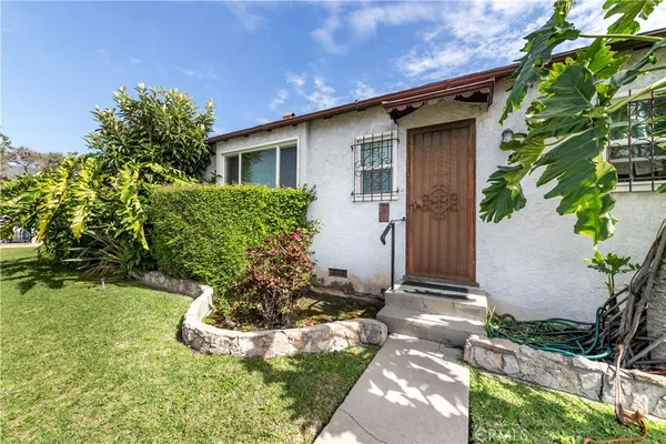 $850,000 | 640 West Palmer Street, Compton, CA 90220