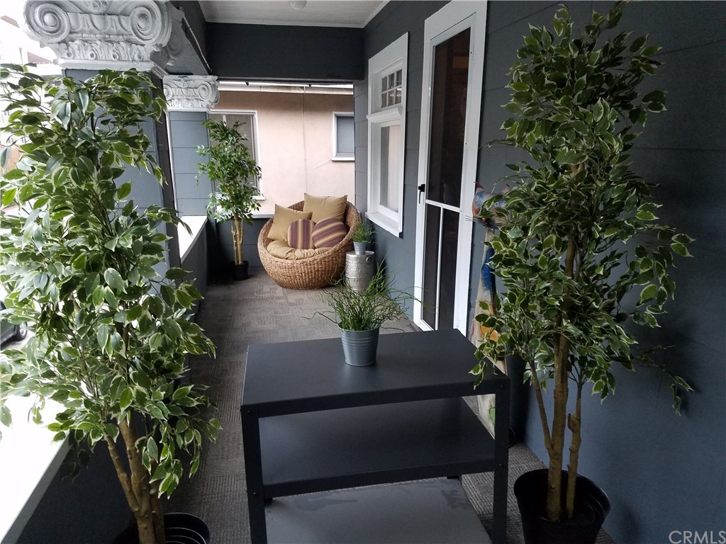 421 West 3rd Street Long Beach, CA 90802 - Photo 4 of 35 Every unit has a balcony space. This is top floor balcony on #rd street side