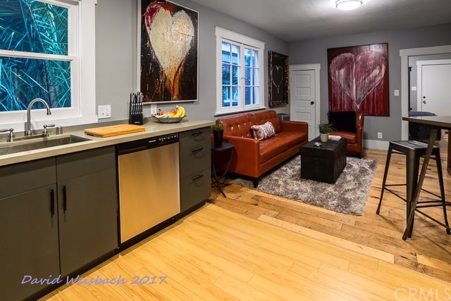 421 West 3rd Street Long Beach, CA 90802 - Photo 5 of 35 Air B&B unit