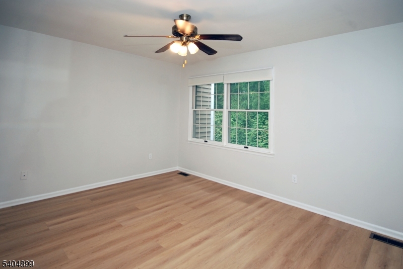 3 Valley View Court Bedminster, NJ 07921 - Photo 12 of 28