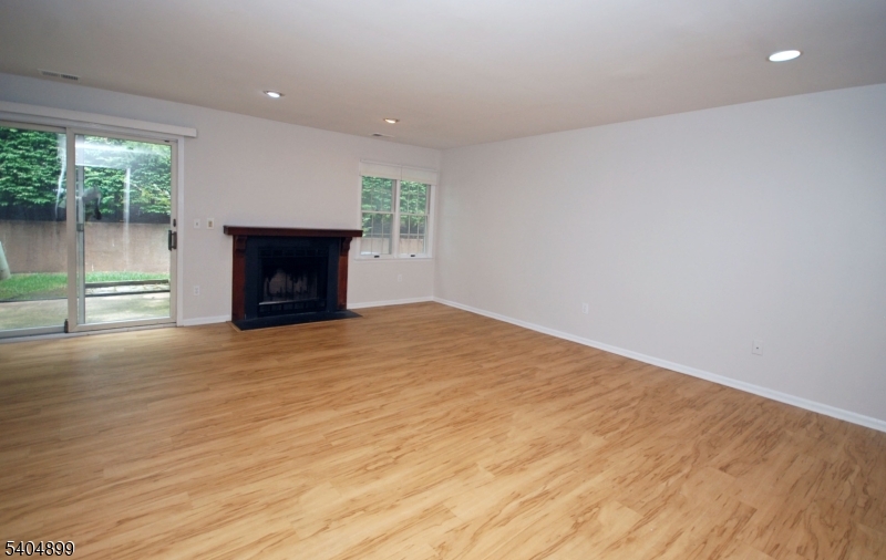 3 Valley View Court Bedminster, NJ 07921 - Photo 5 of 28