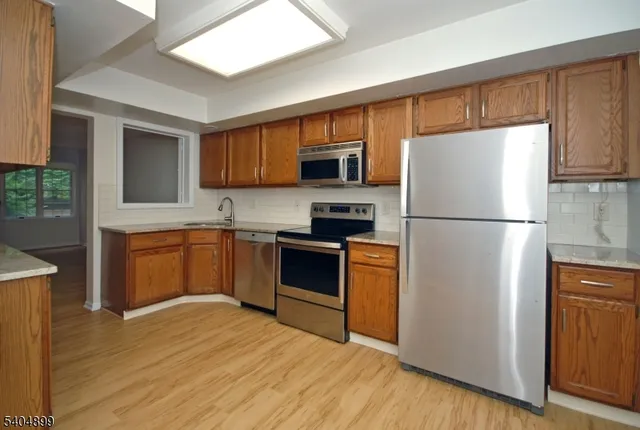 $3,185 | 3 Valley View Court, Bedminster, NJ 07921