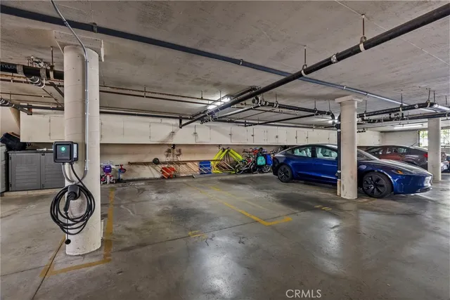 $605,000 | 11274 Morrison Street, Unit 2, North Hollywood, CA 91601