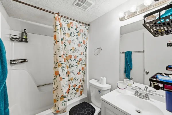 $194,000 | 1340 Hunters Road, Unit D, Harrisonburg, VA 22801