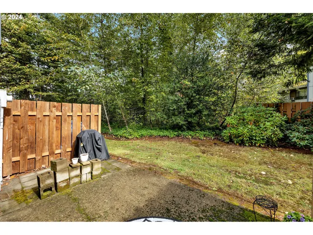 $300,000 | 4117 Northeast 8th Street, Gresham, OR 97030