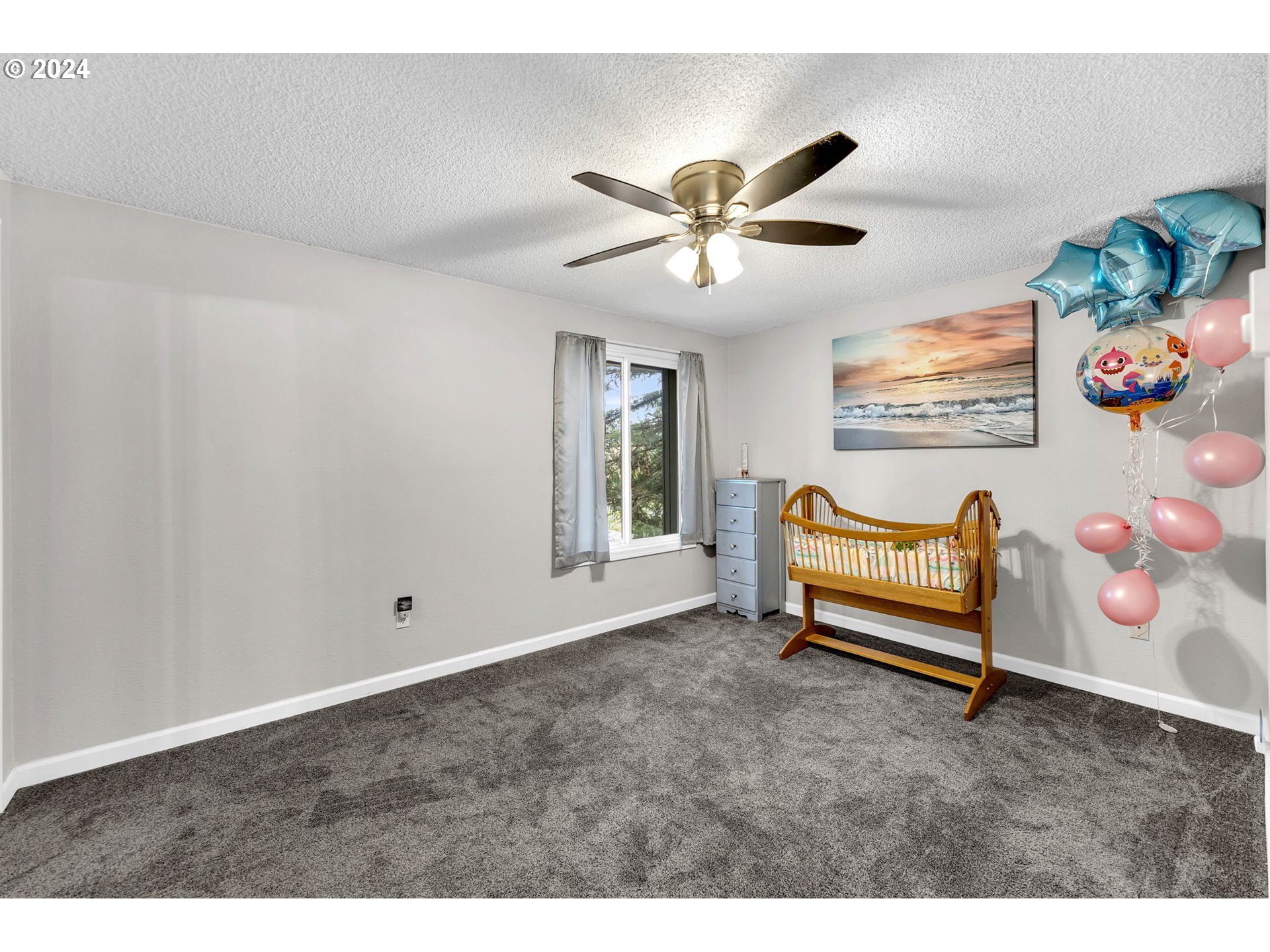 4117 Northeast 8th Street Gresham, OR 97030 - Photo 9 of 13 Laundry