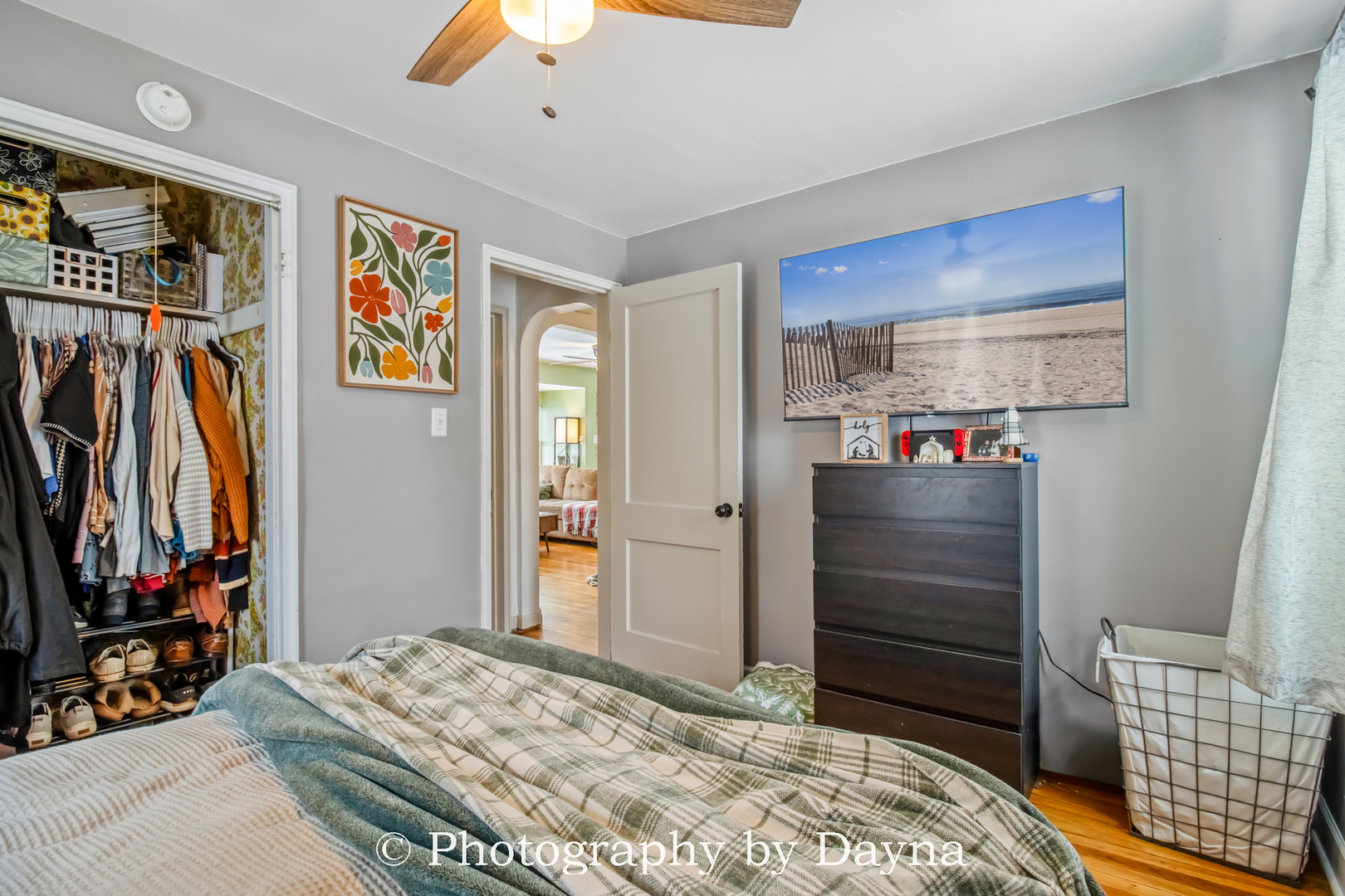 545 South Fraser Avenue Kankakee, IL 60901 - Photo 15 of 33 a bedroom with a bed and a walk in closet