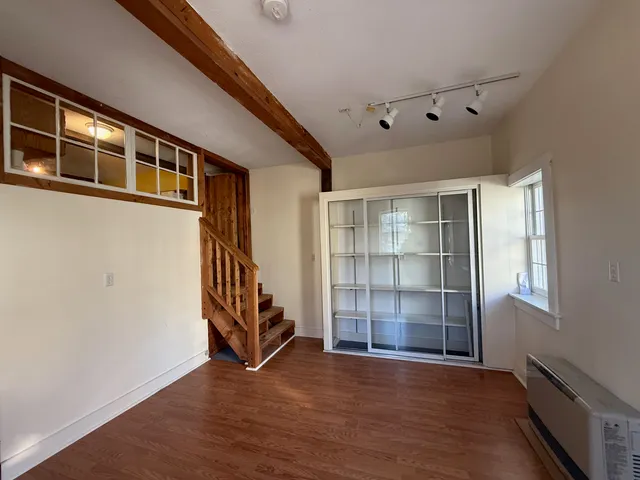 $2,000 | 9 Depot Road, Unit CARRIAGE HOUSE, Chichester, NH 03258