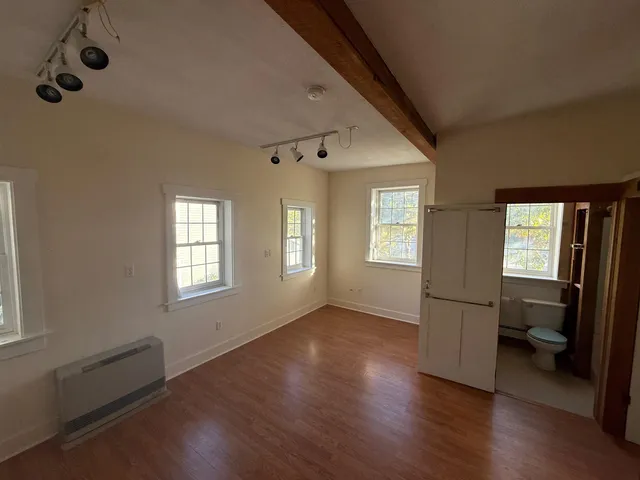 $2,000 | 9 Depot Road, Unit CARRIAGE HOUSE, Chichester, NH 03258