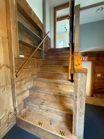 $2,000 | 9 Depot Road, Unit CARRIAGE HOUSE, Chichester, NH 03258