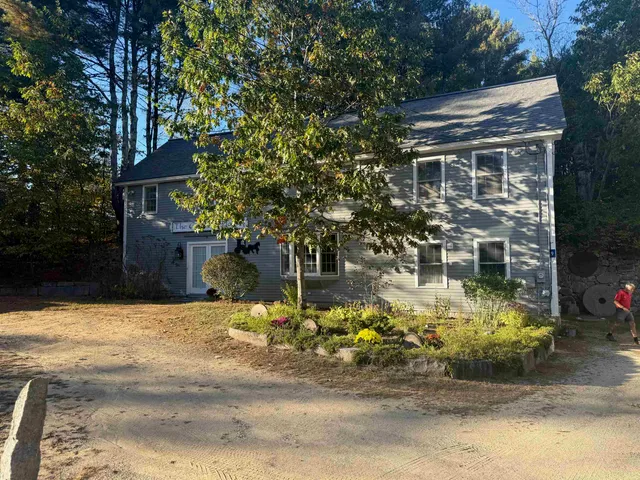 $2,000 | 9 Depot Road, Unit CARRIAGE HOUSE, Chichester, NH 03258