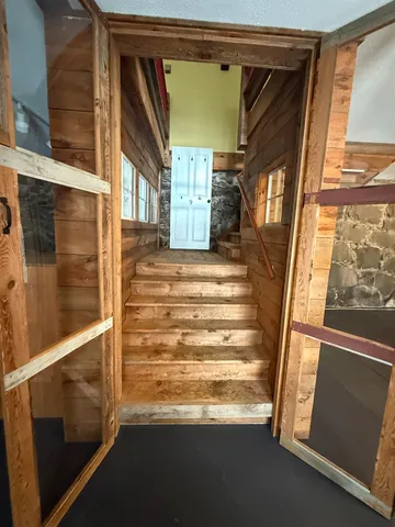 $2,000 | 9 Depot Road, Unit CARRIAGE HOUSE, Chichester, NH 03258